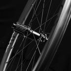 Aros Avian CR2 DB R310 - detalle llanta